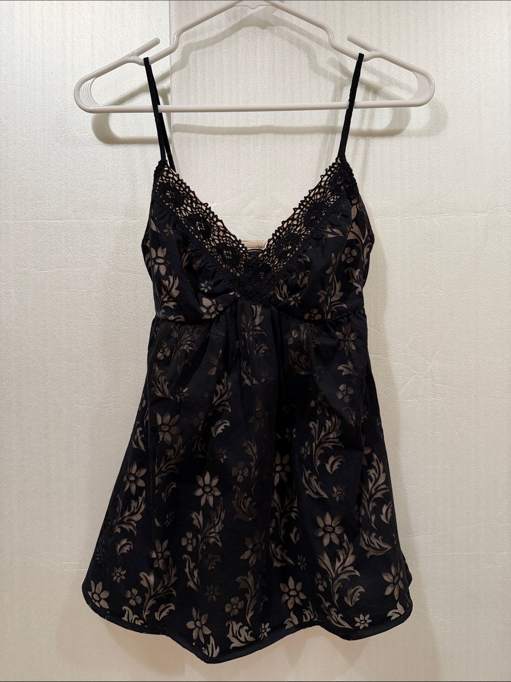 Sweetees Black Floral Lace Trim Tank Top